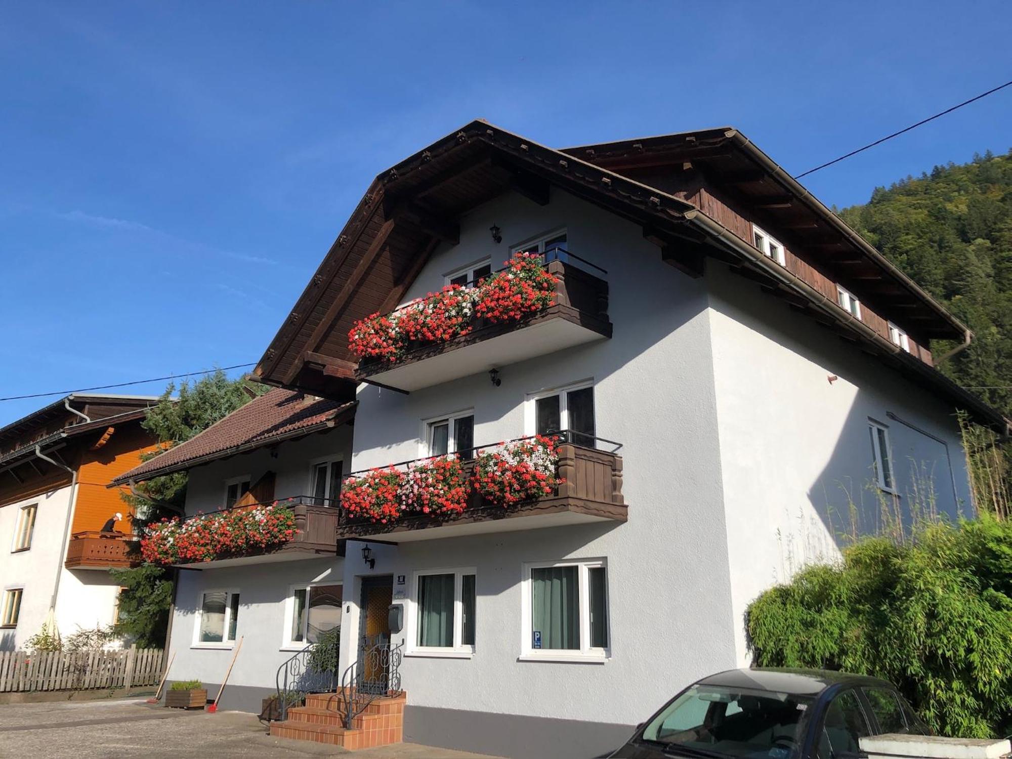 Appartement Zirbenduft Ferienhaus Fuenf Sinne Döbriach Esterno foto